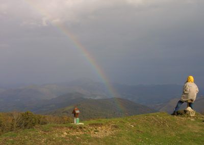 Observador en el collado de Lindus